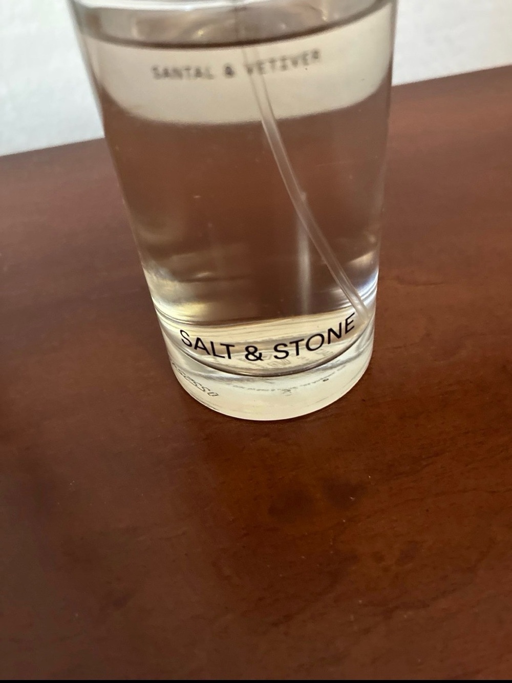 Salt & Stone Santal & Vetiver Cologne - Clear Bottle 3.4oz - Picture 2 of 4